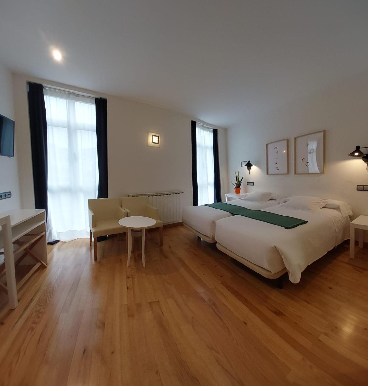 Hotel Nochendi Cangas de Onis Exterior photo